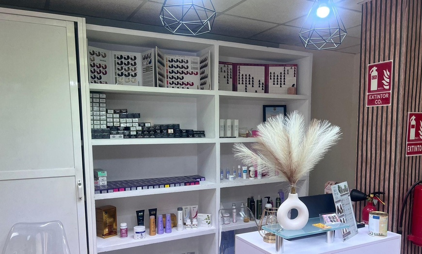 Image 7: Sesión de peluquería con opción a tinte, mechas o  balayage para 1 