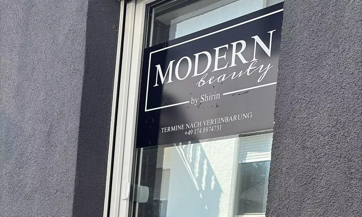 Augenbrauen- und/oder Wimpern-Lifting inkl. Färben für 1 Person