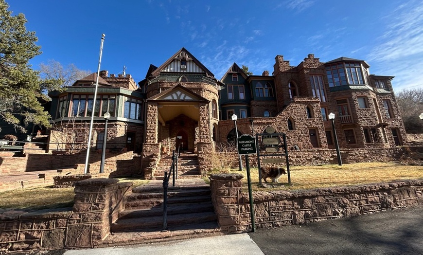 Image 2: Guided Tours of Manitou Springs' Landmarks