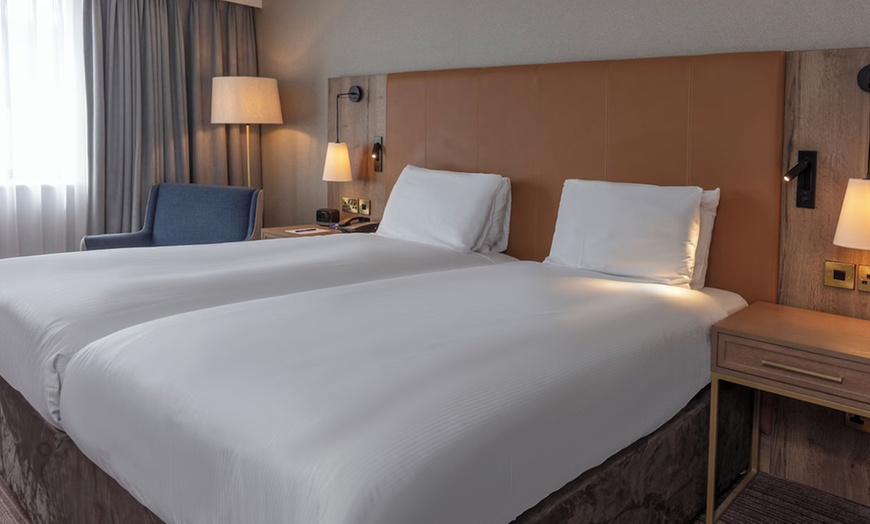 Image 10: Oxfordshire: Spa Stay with Breakfast, Dining Credit and Late Check out