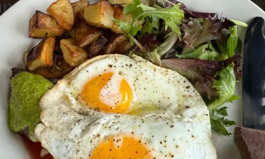 Image 2: Brunch & Cocktails at Le Jardin Bistro NYC Up to 50% Off 
