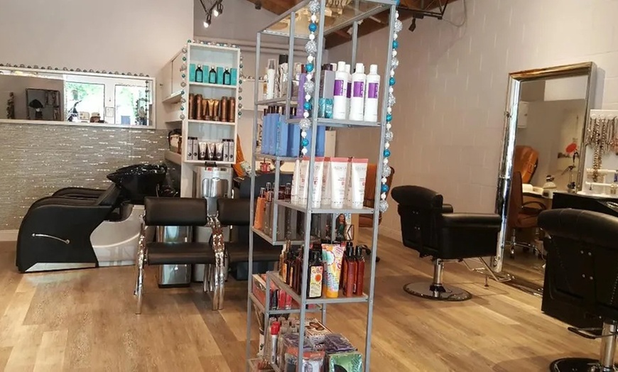 Image 3: Women's Haircut with Wash Condition and Blowdry 1, 2 or 3 Sessions