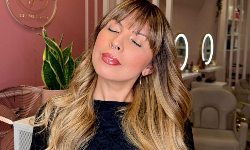 Image 4: Get a Hair Wash, Conditioning & Blowdry with Cut or Brazilian Keratin