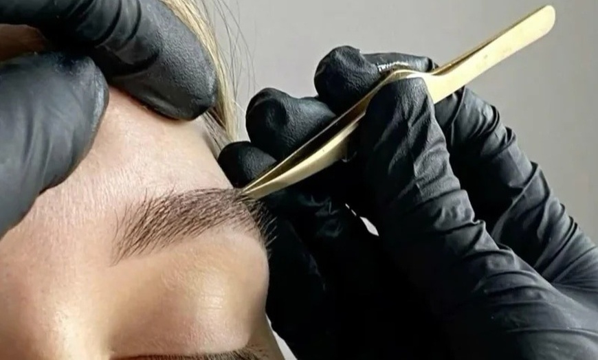 Image 4: Eyebrow Threading, Waxing, Brow Lamination & Henna