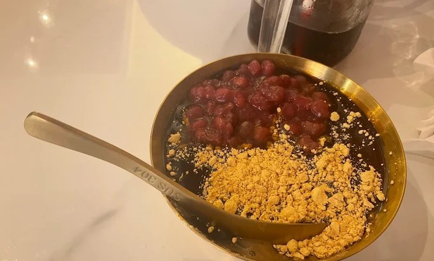 Image 13: Menú para 2 o 4 personas con entrantes, principal, postre y bebida