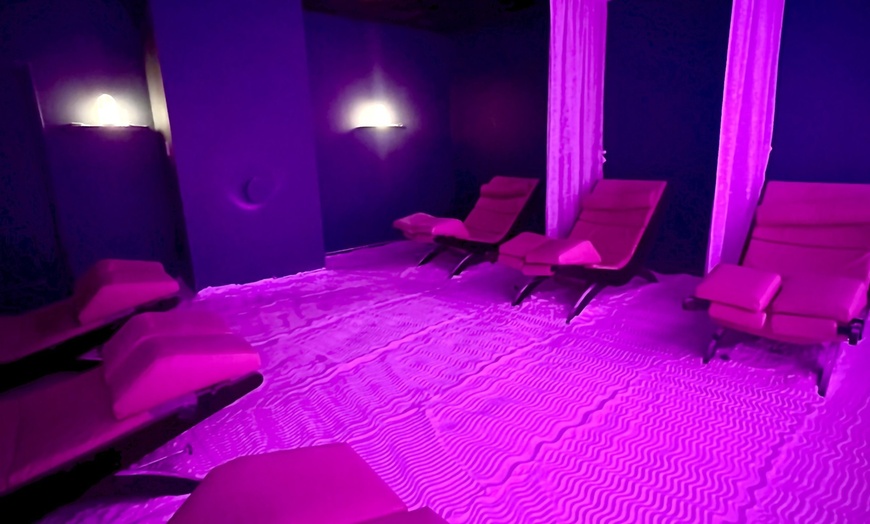 Image 2: Himalayan Salt Room: One 45-Min Session for Two People