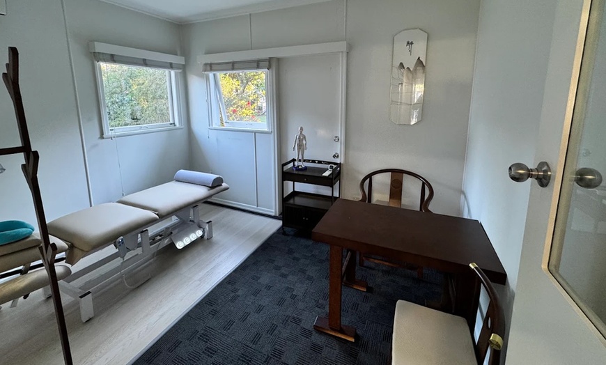 Image 3: 60‑Min Sports Massage & 20‑Min Cupping or 30-Min Reflexology Package