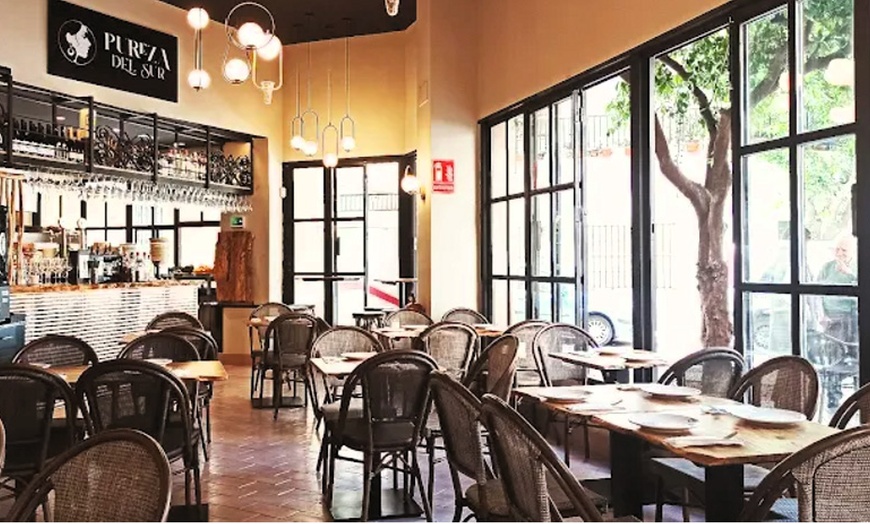 Image 3: Menú mediterráneo para 2 o 4 personas con arroz para compartir