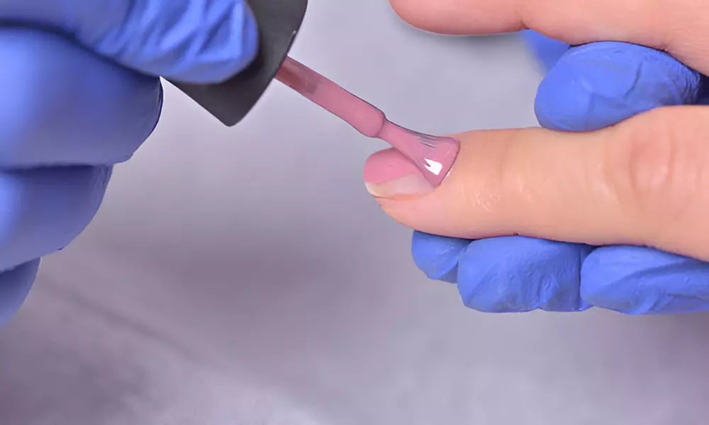 Ultieme verzorging met luxe nagels & verfrissende gezichtsverzorging