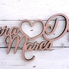 Image 7: Personalisierbarer Schriftzug aus Holz mit 3 oder 4 Namen und Herz