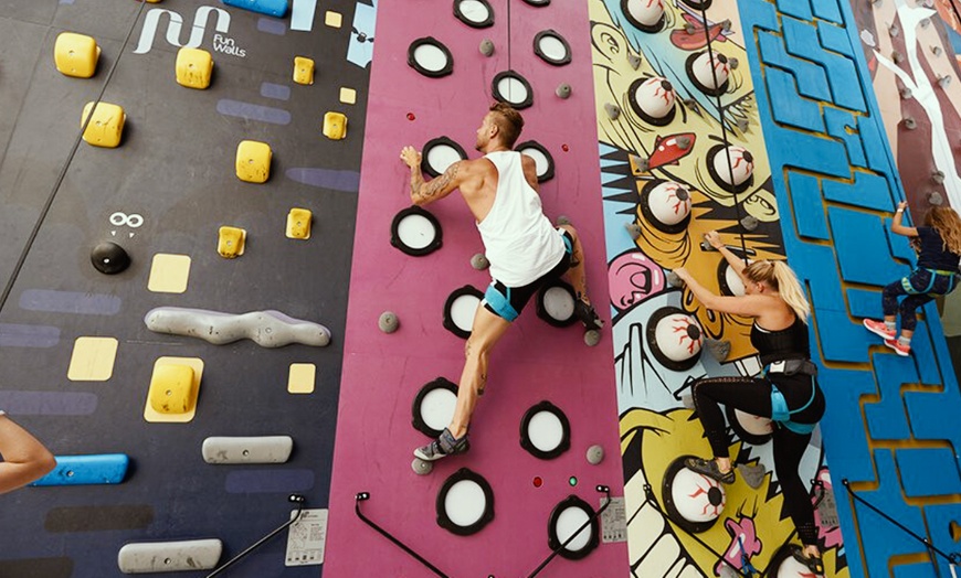 Image 1: Ticket für Bouldern / Klettern inkl. Leihmaterial für 2 oder 4 Pers.