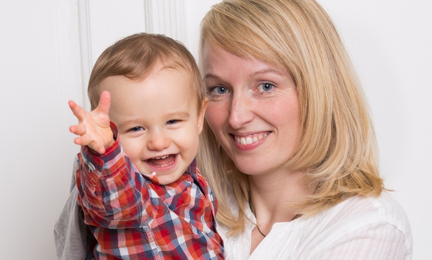 Image 2: 90 Min. Fotoshooting-Erlebnis für 1 - 5 Personen inkl. 3 Bilder