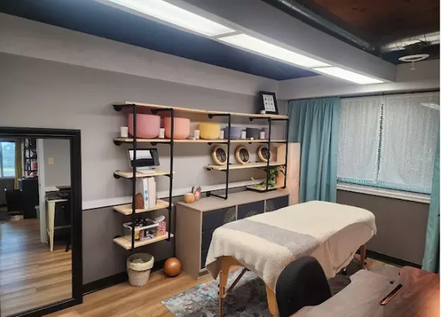 60 or 90-Minute Lymphatic Drainage Massage with Optional Essential Oil