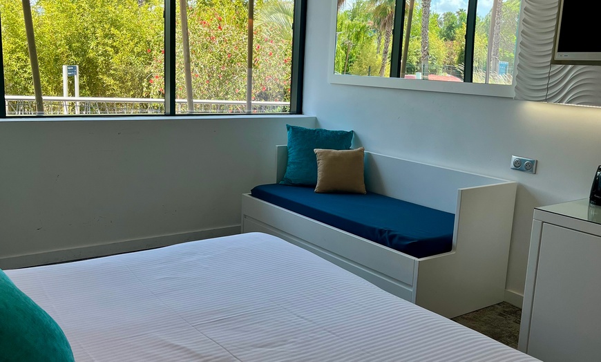 Image 13: COTE D'AZUR | Antibes - SoBlue Hotel 3* 