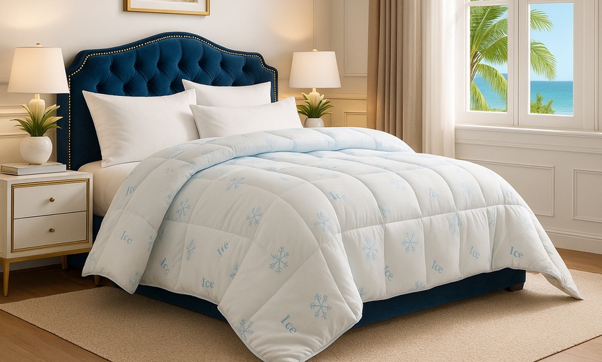 Image 1: Couette 100% microfibre, fibres "Ice Cool" rafraîchissantes