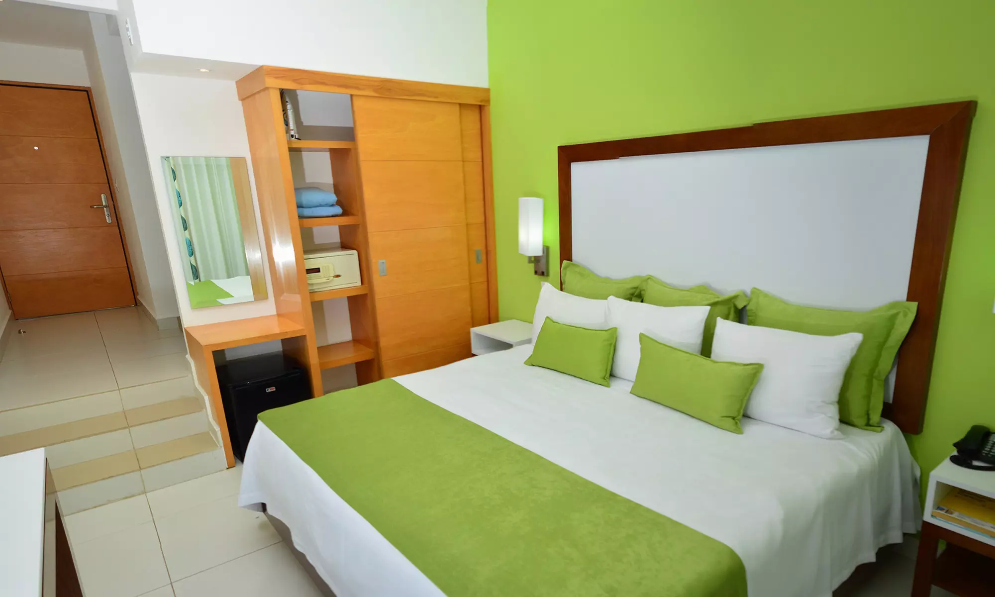 ✈ 4-Night All-Inclusive Mexico Stay with Airfare from Travel by Jen