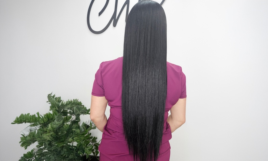 Image 4: Haircut + Shampoo & Blow Dry w/w/o Roots Color / Touchup or Full Color