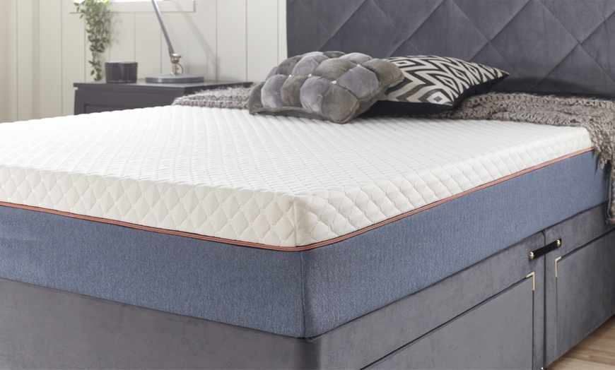 Image 2: 8'' Cool Touch 9 Zone Memory Foam Mattress