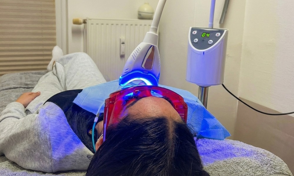 Kosmetisches Zahnbleaching – 1 bis 3 Durchgänge á 15 Min. für 1 Person