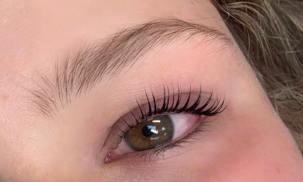 Get a Combo: Korean Lash Lift with Tint OR Korean Brow Lamination with Tint at Beauty By Lizv (Up to 50% Off) - Primary Image