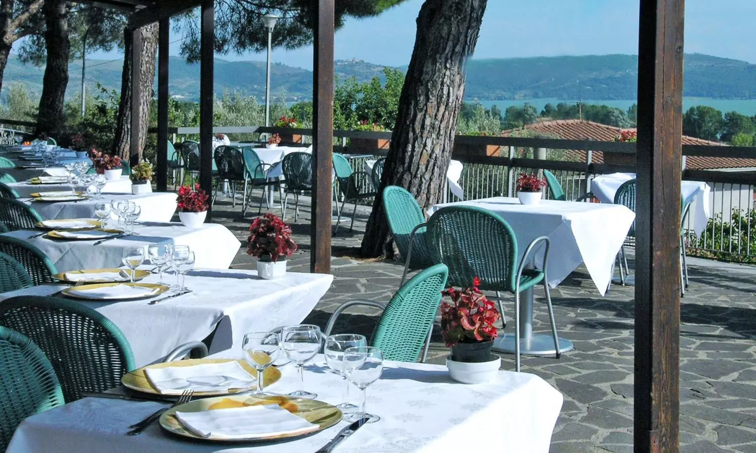Lago Trasimeno, Perugia: fino a 5 notti con colazione o mezza pensione