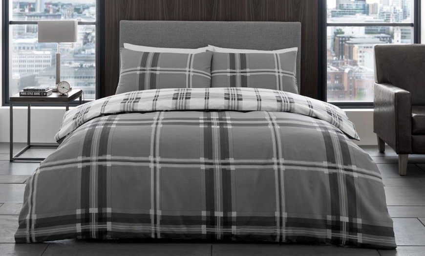 Image 1: Bardsley Check Printed Duvet and Pillowcase Set