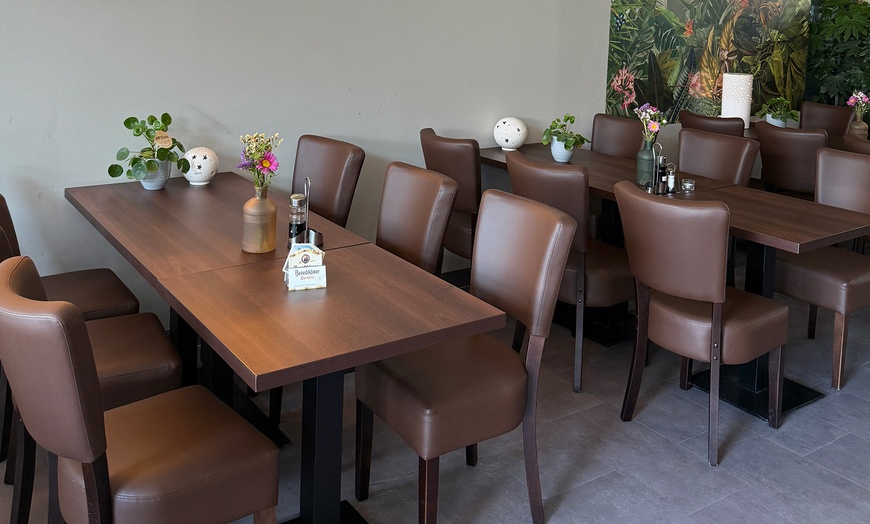 Image 14: Asiatisch-Thailändisches 2-Gänge-Menü nach Wahl für 2 oder 4 Personen