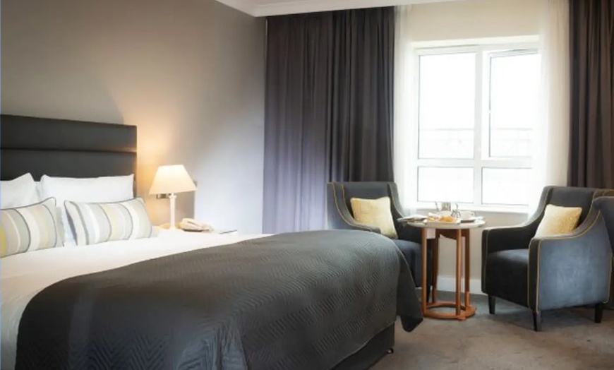 Image 20: ✈ 8-Day Ireland Vacation with Air from Great Value Vacations