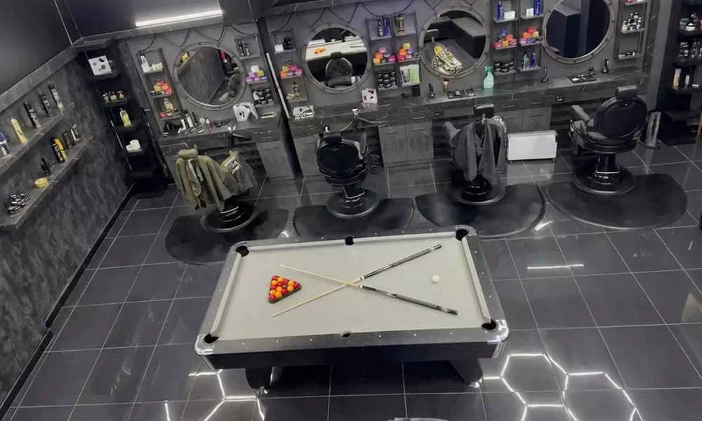 Rituel gentleman : coupe de cheveux et barbe sculptée à Lyon