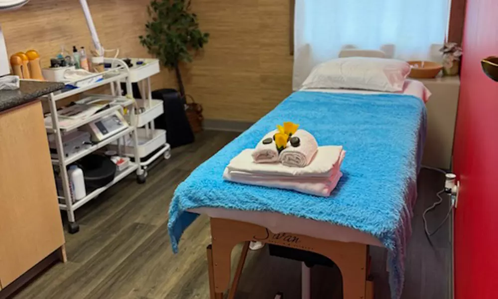 Unwind with a 45 or 60-Min Japanese Head Spa with Optional Mini Facial
