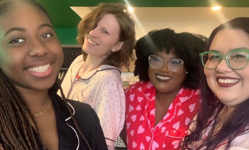 Image 7: Candle-Making Workshop Deals & Special Offers!