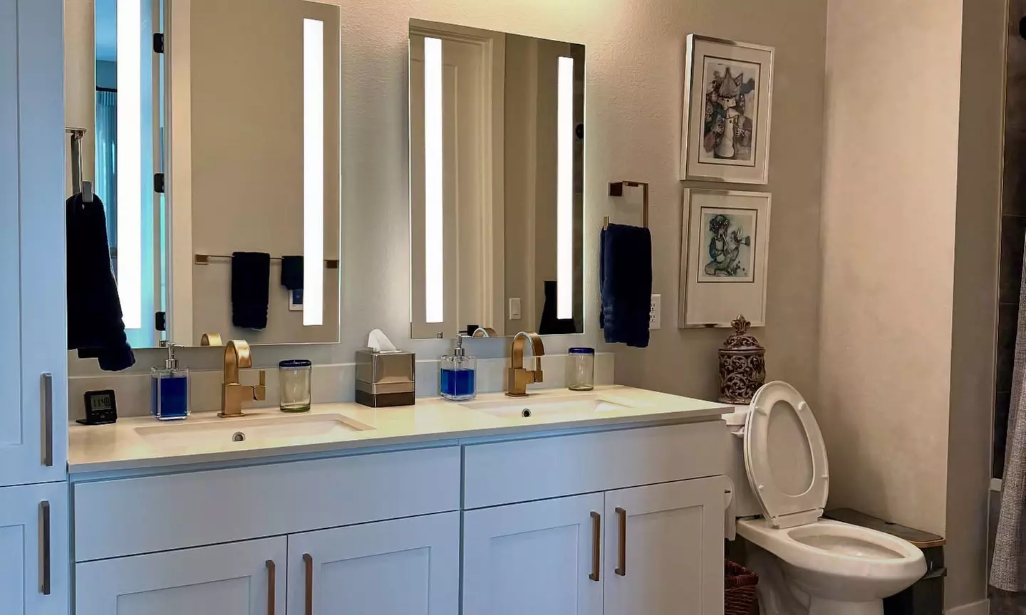 Transform Space: 3, 4, or 6 Hours of Cleaning/ 1 or 2 Amazing Cleaners