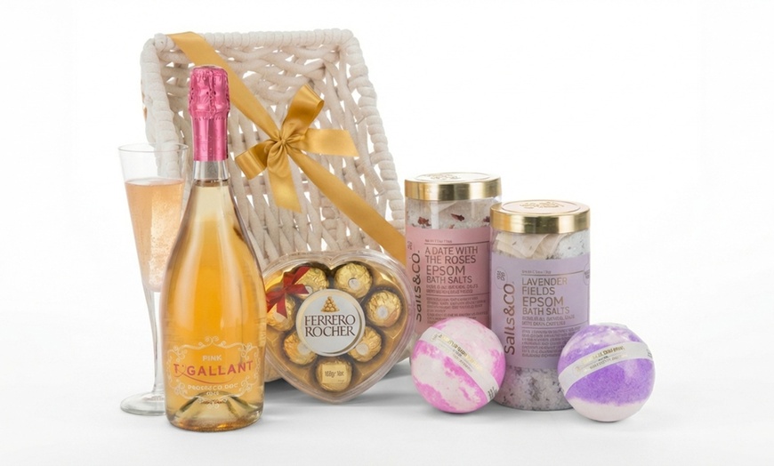 Image 4: Valentines Day Hampers Free Shipping

