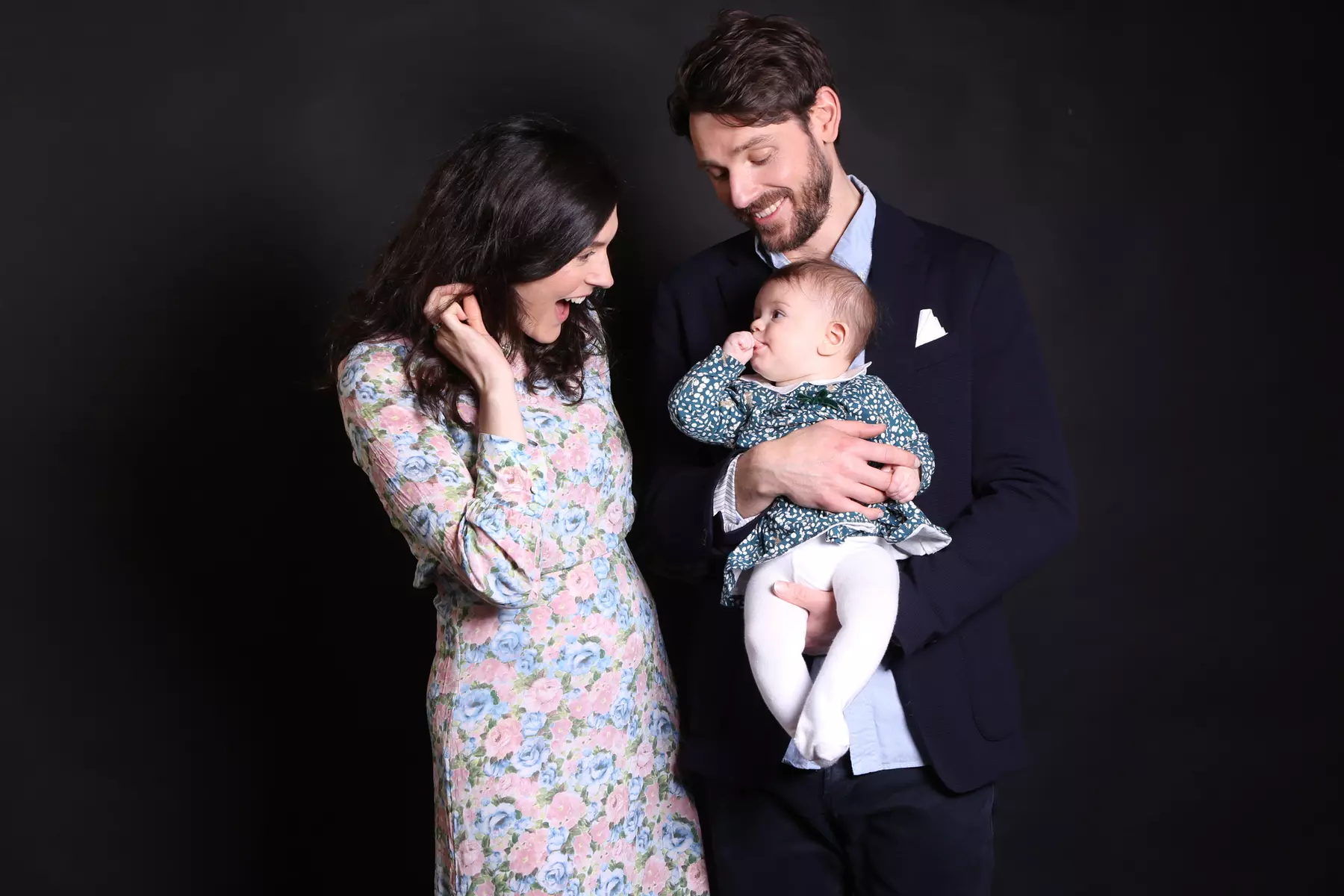 Family Photoshoot with Two Prints