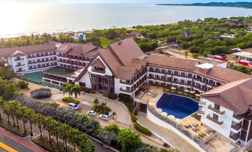 Image 18: ✈ 5-Night Part All-Inclusive Colombia Trip with Air from Travel By Jen