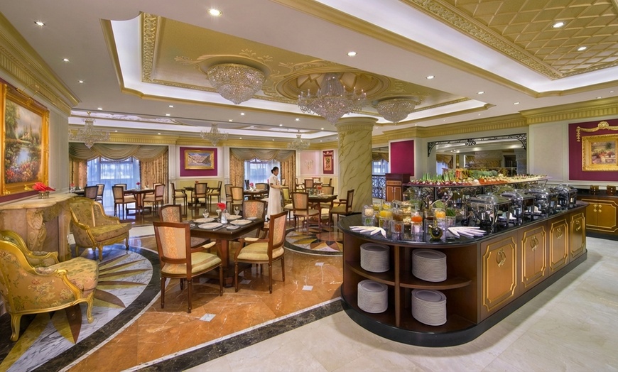 Image 6: 5* Iftar Buffet with Beverages for a Child, or One, Two, Four Adults