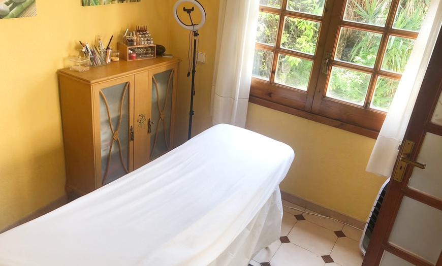 Image 4: Hasta 61% dto. en Masaje - Aromático en Cris Falcão Beauty Pmu