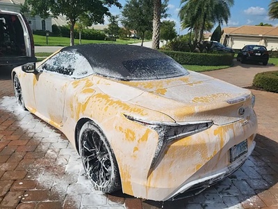Exterior Detail for 1 Vehicle - Beating the streets mobile detailing