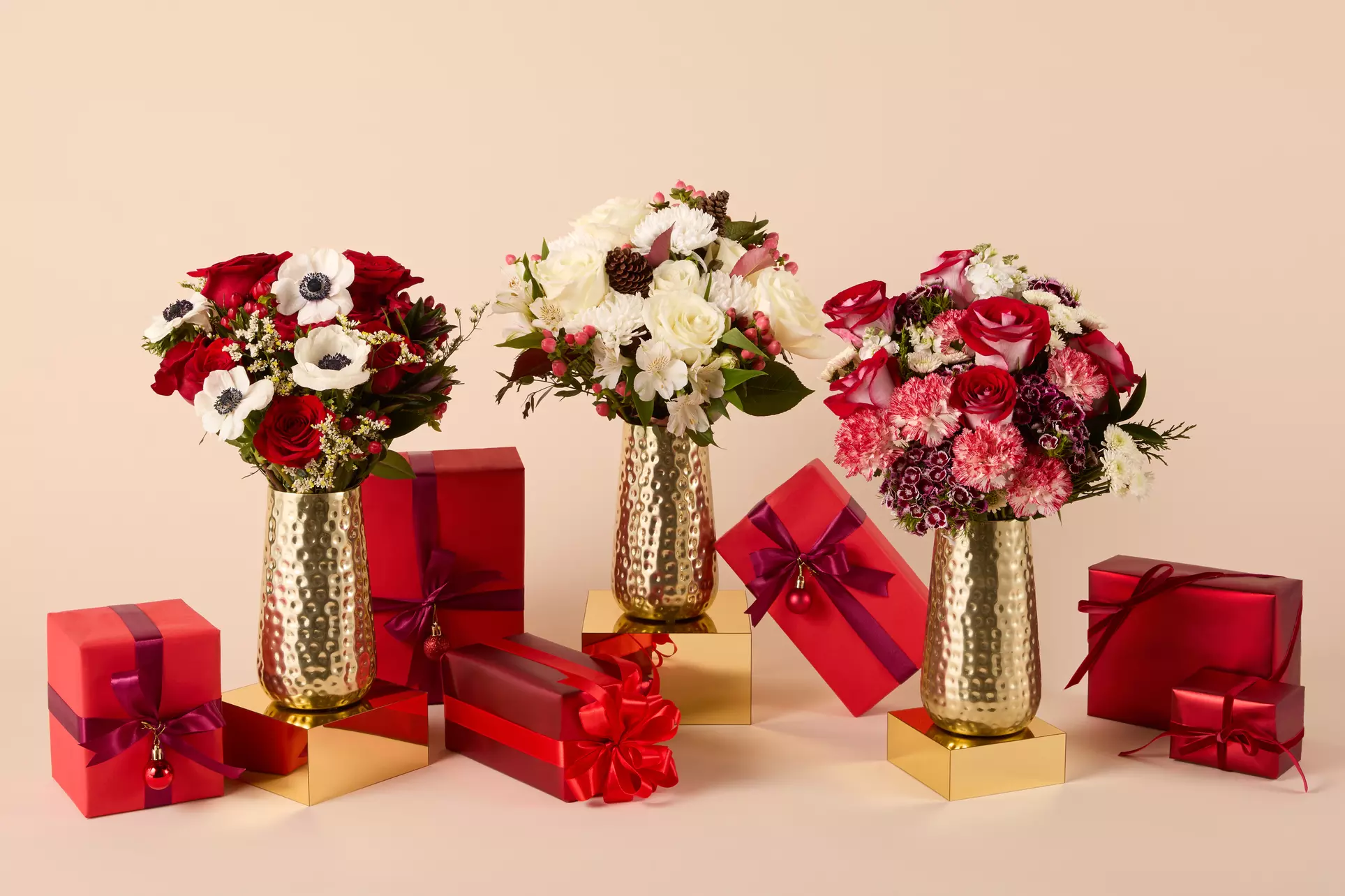 Next Day Farm-Fresh Christmas Flower Delivery with $10 off Shipping from The Bouqs Company (Up to 55% Off)