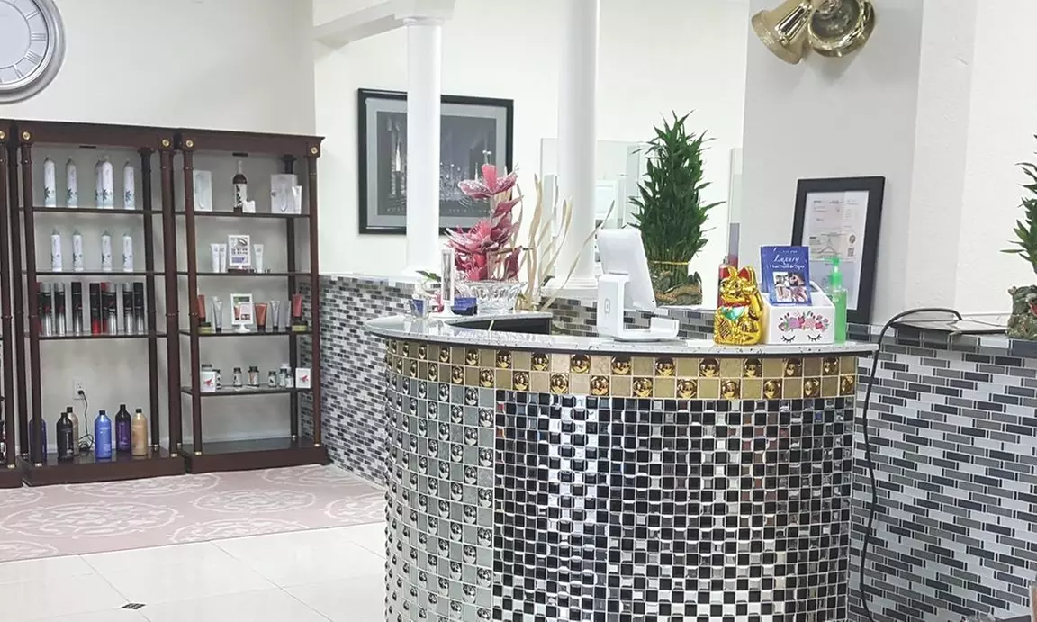 VIP Head Spa Treatment with Massage on Head and Scalp for 1 or 2