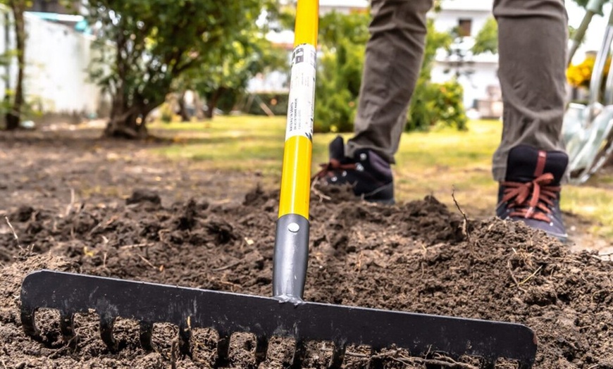 Image 7: Râteau ou pelle bêche ou fourche à bêcher de marque Suan