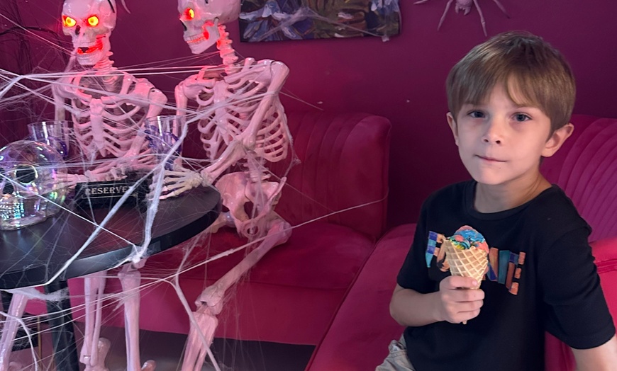 Image 5: Singles, Couples or Group Haunted Selfie Tours with Halloween Waffles