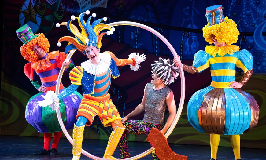 Image 2: POMP, SNOW & CIRQUEumstance show at Gaylord Opryland Resort