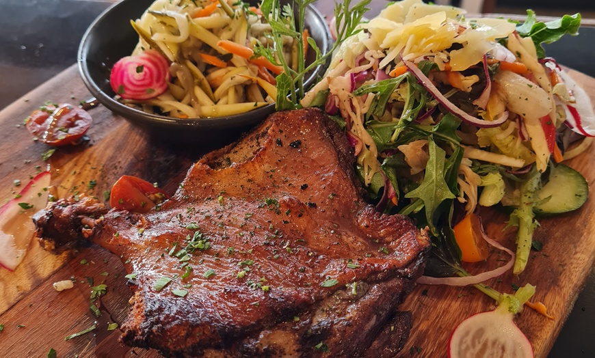 Image 5: Get $50 or $100 to Spend on Food and Drinks