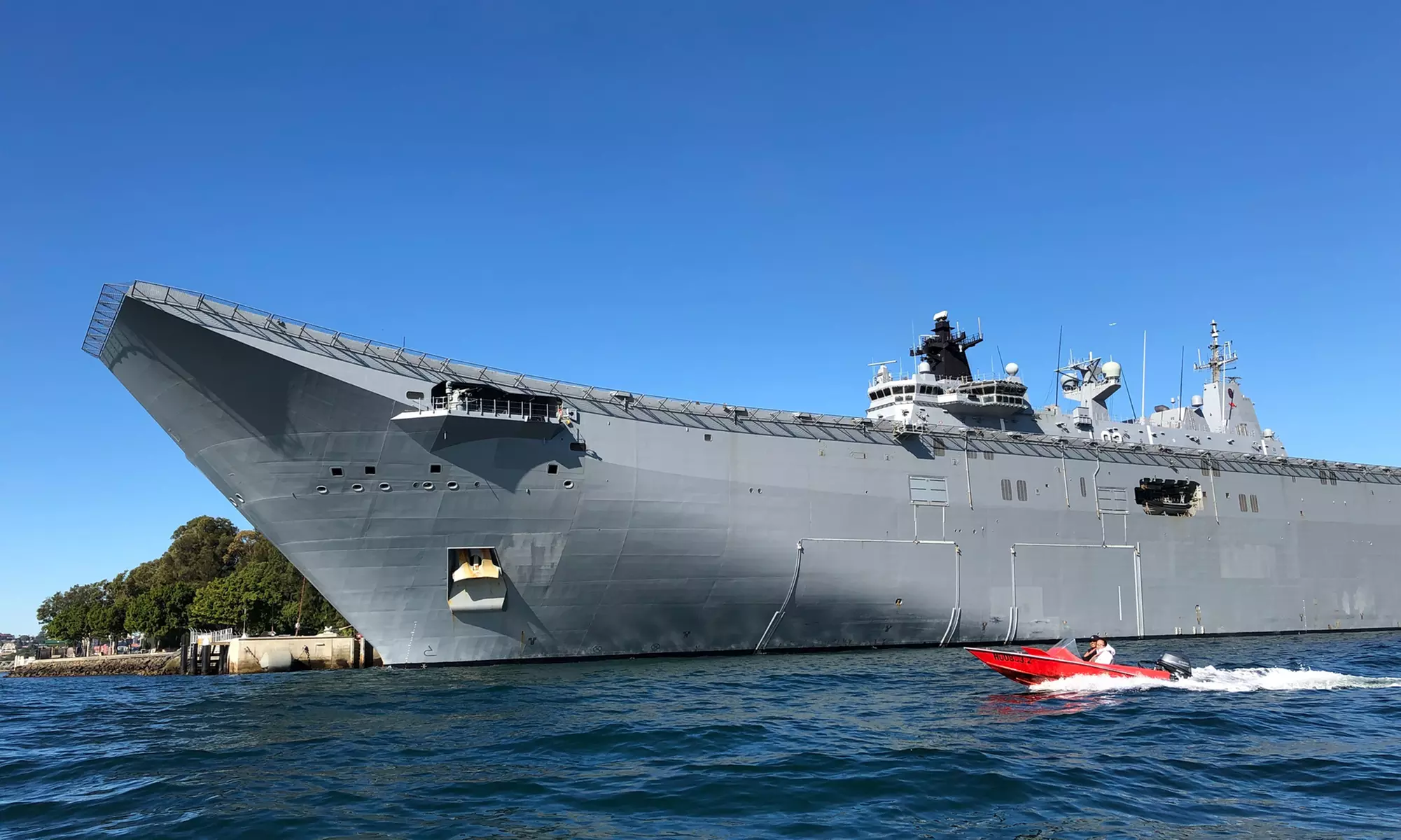 2-Hour Highlights or 3-Hour Grand Speedboat Tours in Sydney Harbour