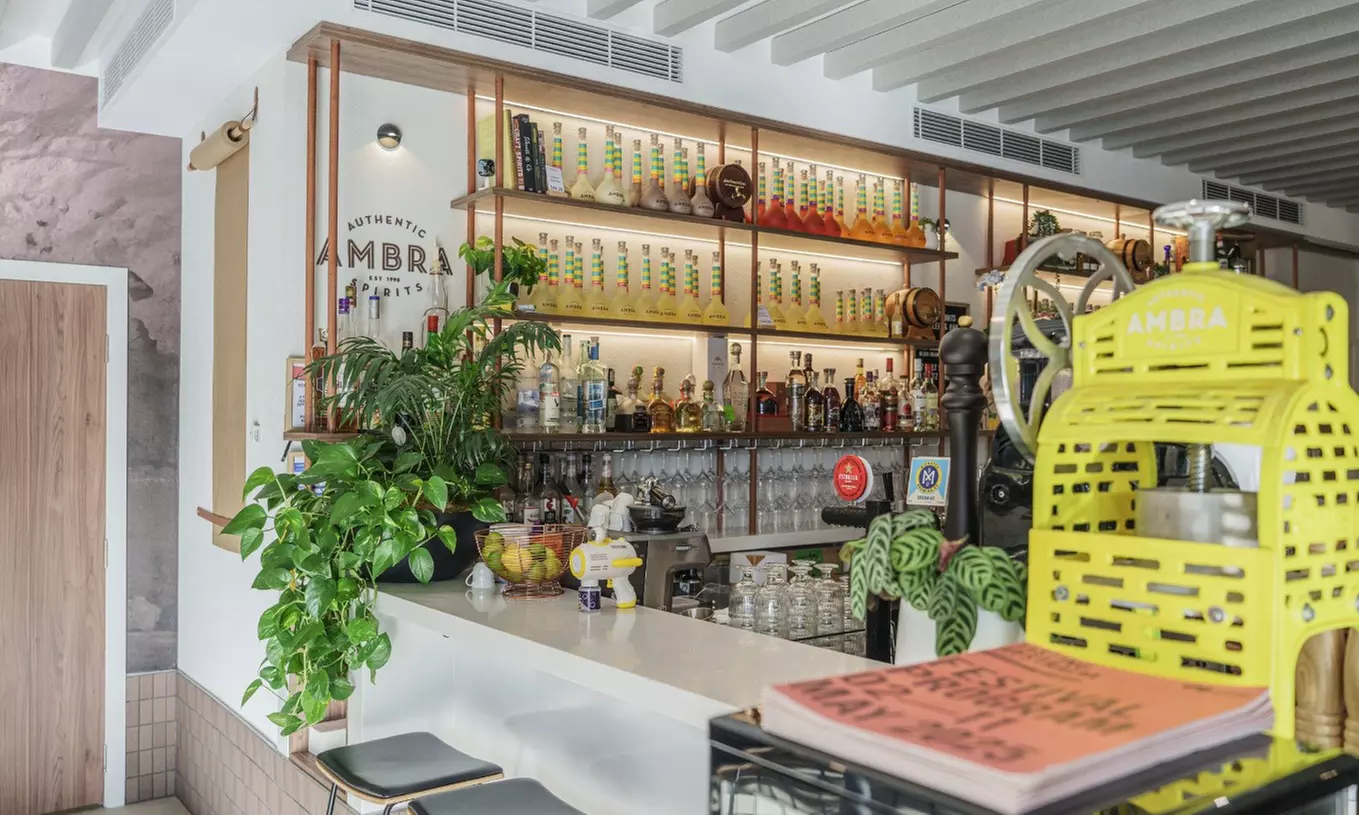 6 Course Italian Meal for 2, 4, or 6 w/ Wine or Beer; Dinner or Lunch