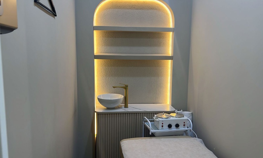 Image 5: Pamper Yourself with Mani-Pedi Combo Options or Gel Extensions!
