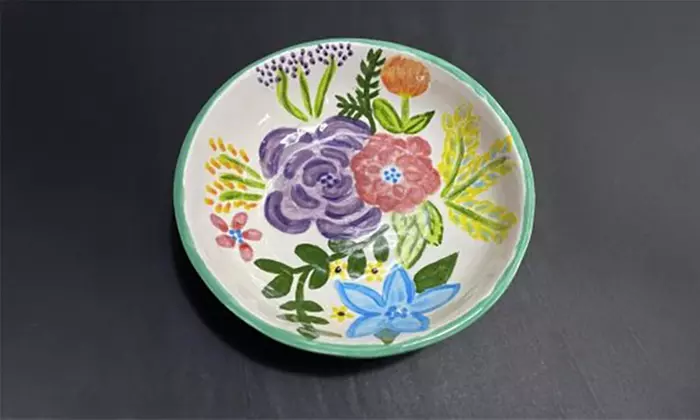 Two Hours Bottomless Pizza and Ultimate Pizza and Paint Packages at Paint a Pot Studios