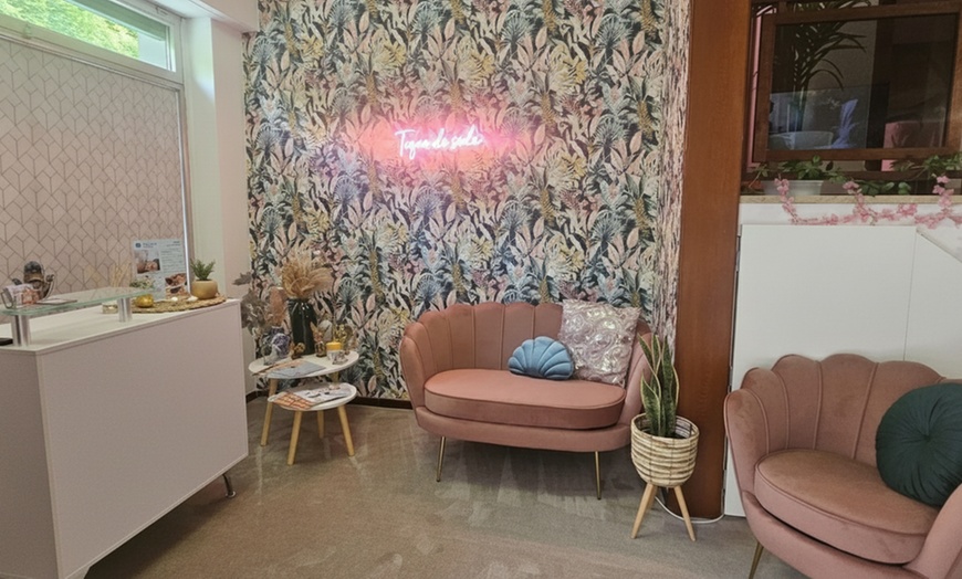 Image 4: Ritual de masaje relajante en pareja con aceites aromáticos y extras