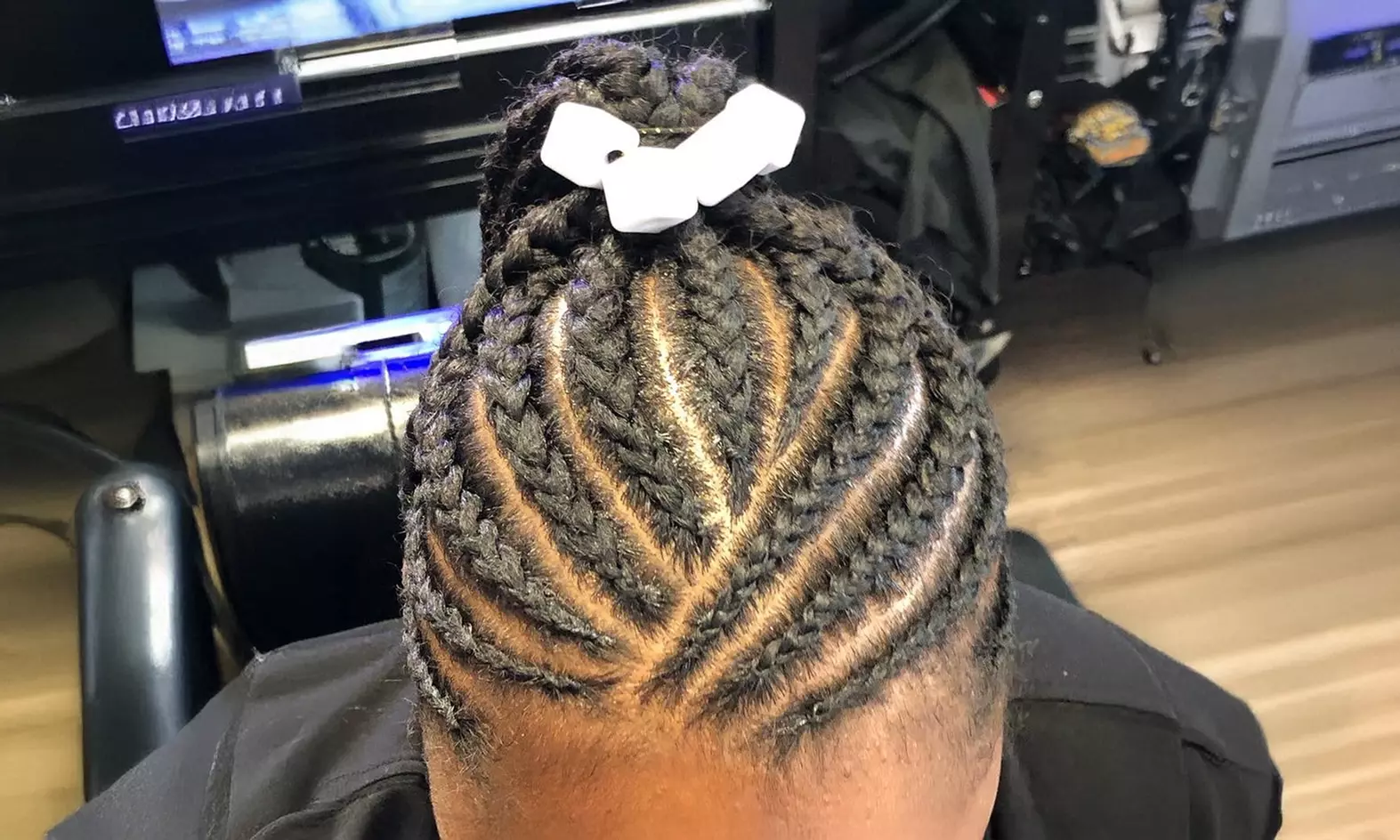 Transform Your Look With Tribal, Large or X-Large Knotless Braids